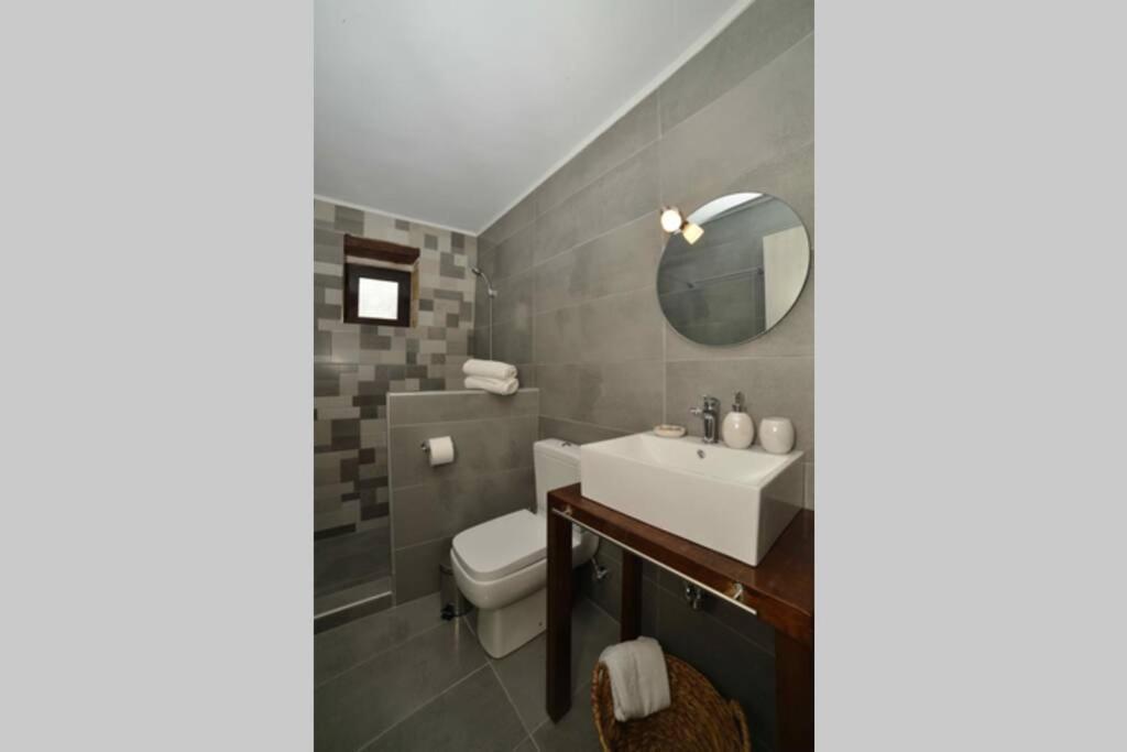 Villa Christini A Luxury Villa With Amazing Views Tzitzifés Exterior foto