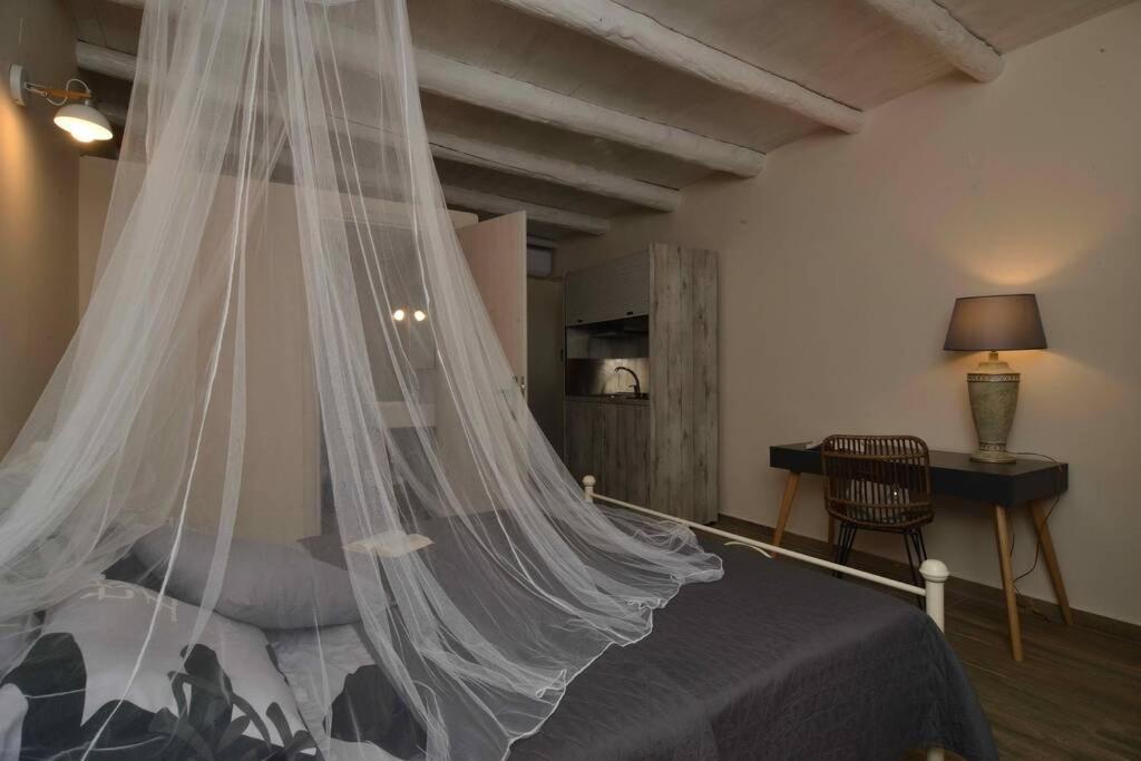 Villa Christini A Luxury Villa With Amazing Views Tzitzifés Exterior foto